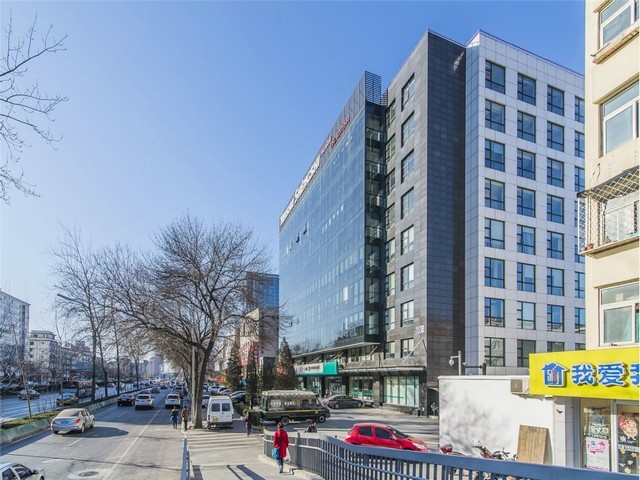 彭州坡屋面屋顶采光通风窗通风换气